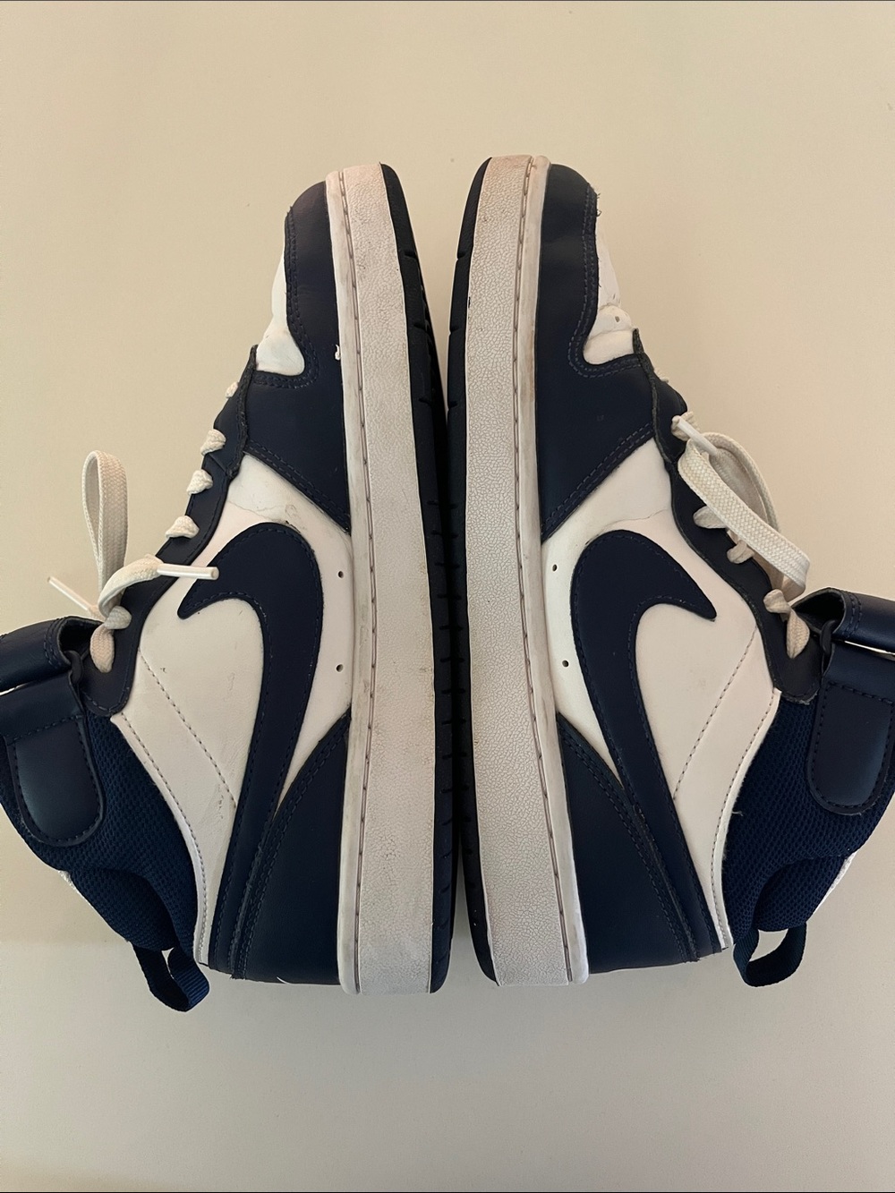 Boys Nike Court Borough Mid - Navy/White size 6.5Y - Picture 6 of 10